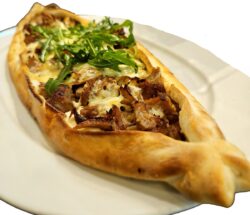 Pide mit doener